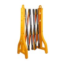 EXPANDABLE BARRIER FILLED WATER 2.5MTR 96CMS HEIGHT BLACK & YELLOW CHINA (1)